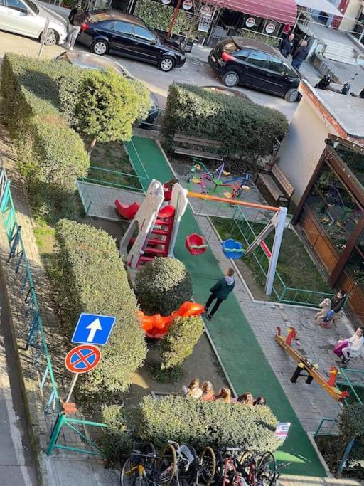 Sun Apartment In The Heart Of Tiranë Luaran gambar